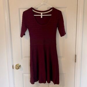 Maroon Xhilaration sweater dress, size Small.